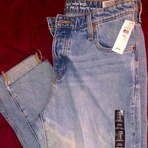 Women’s jeans